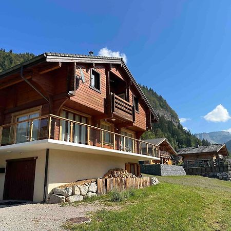 Chalet Le Saint Georges, Morzine, Proche Centre エクステリア 写真