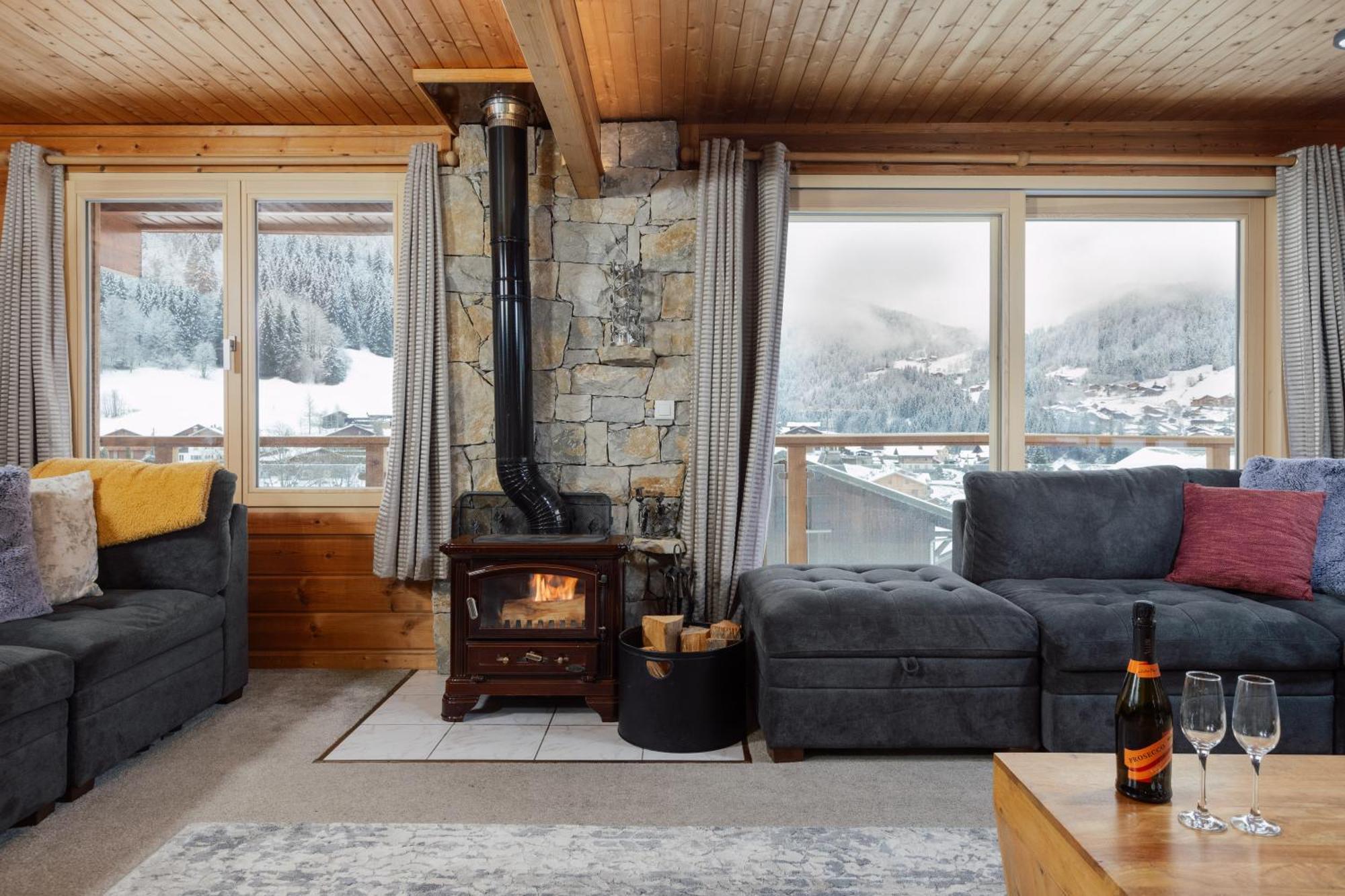 Chalet Le Saint Georges, Morzine, Proche Centre エクステリア 写真